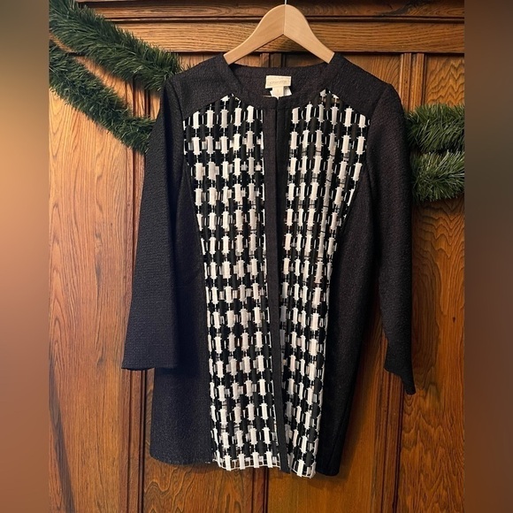 CHICO’s (size 1/med) 3/4 black & white pattern blazer/jacket/coat black/white. - Picture 7 of 12